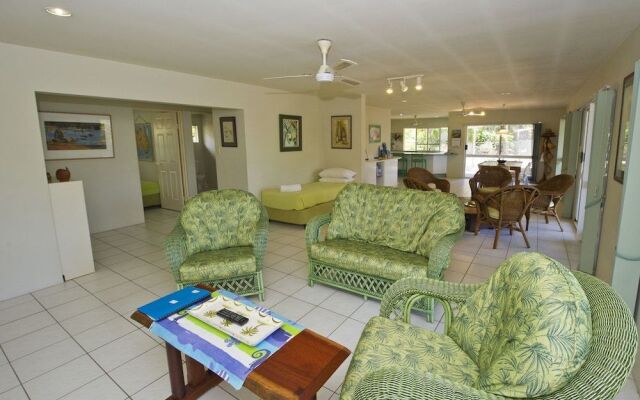 John's Tropical Island Home