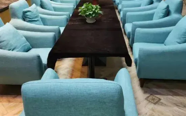 Lanting Culture Theme Hotel