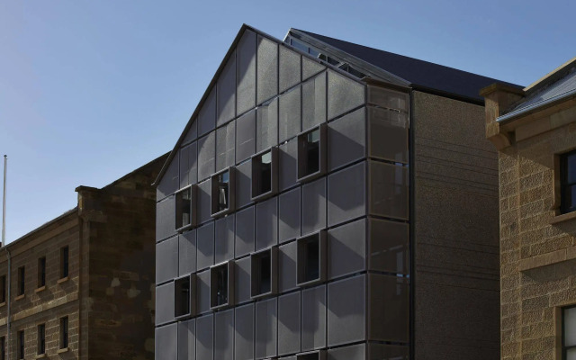 Salamanca Wharf Hotel