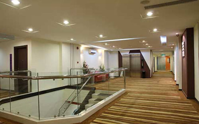 360 Xpress City Center Hotel