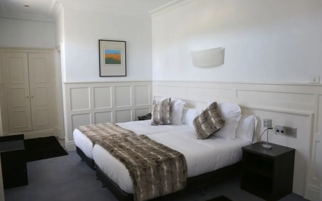 Hotel Olajauregi