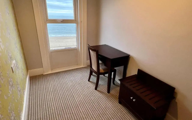 Clifton Seafront Apartments