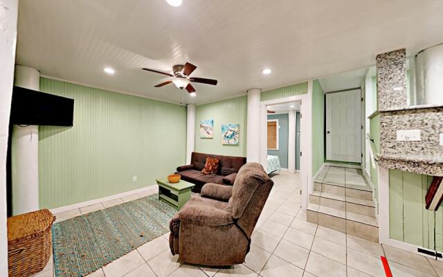 Paradise Hideout - One Bedroom Townhome