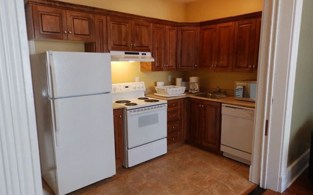 Avalon Apartments