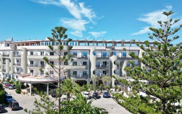 Carlton Hotel Riviera