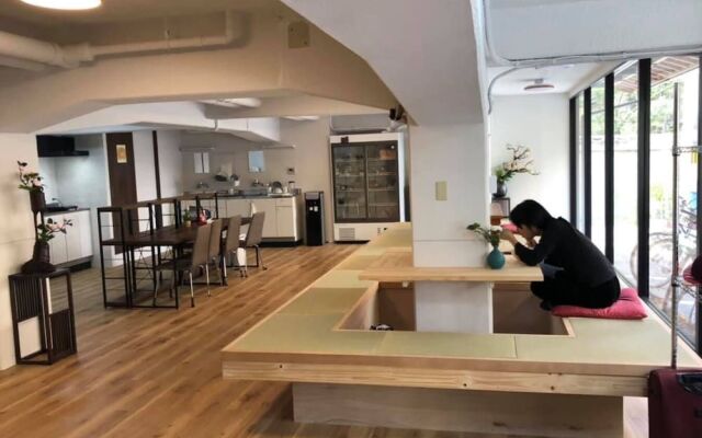 On My Way Kyoto GuestHouse - Hostel