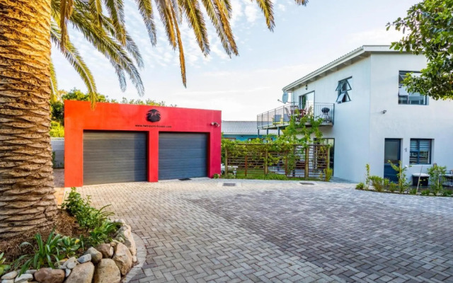 Two Palm House - Vermont