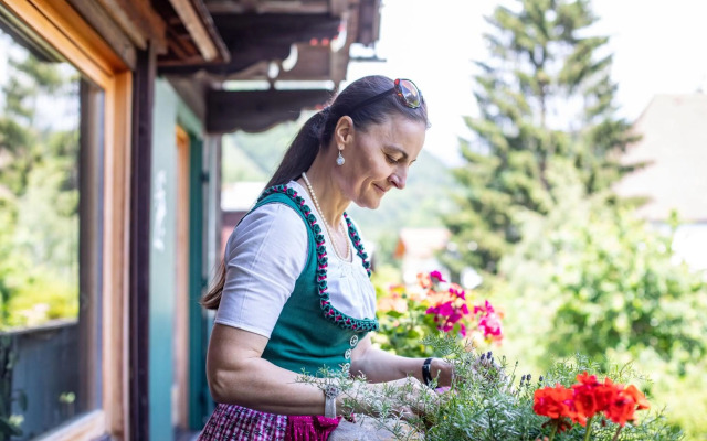 Haus Weidmannsheil - Wohnen im romantischen Forsthaus