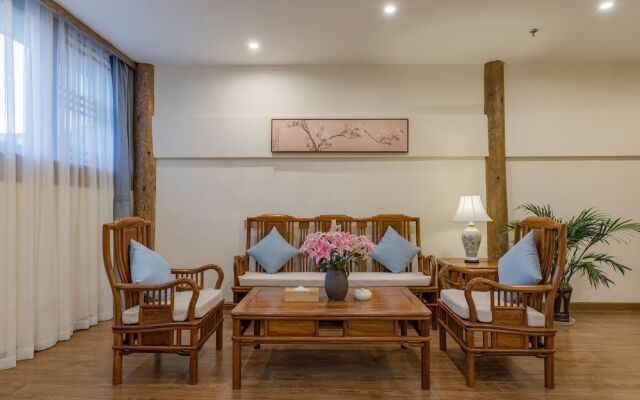 Floral Hotel Lijiang Qinyuan