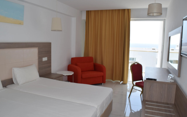 Corfu Hotel