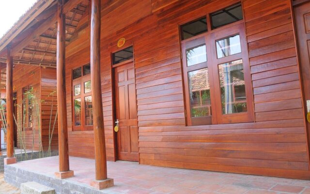 Nam Phuong Resort