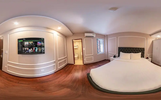 Mia Hotel