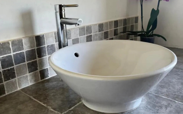 Maison de Charme Dans Domaine 17eme