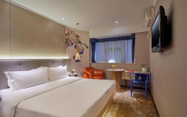 Ranz Hotel