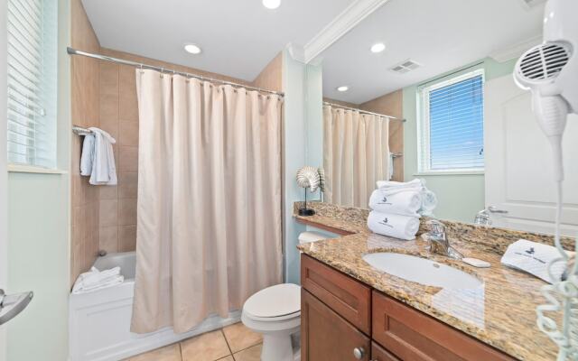 Indigo West 801 With Private Poolside Cabana