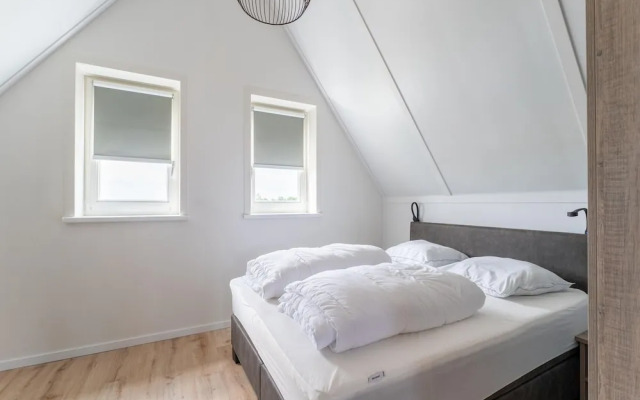 Holiday Home in Scherpenisse With Garden