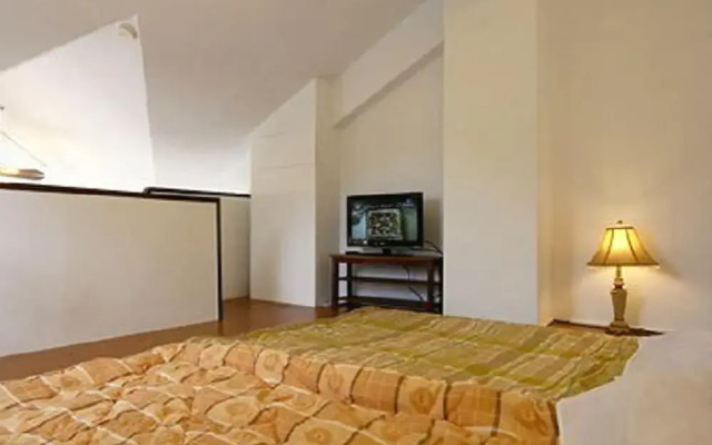 Nunu Haus Guest House
