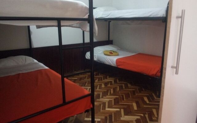 Hostal Café San Bernabe - Hostel