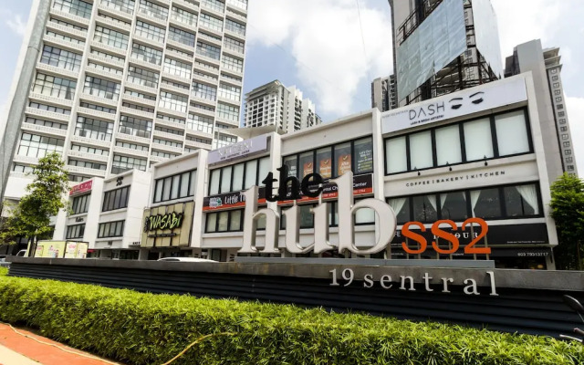 The Hub Signature Suites at SS2