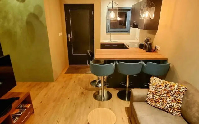 Nieuw Vrijstaand Appartement, Dichtbij Amsterdam