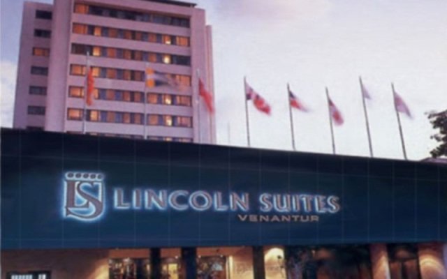 Lincoln  Suites