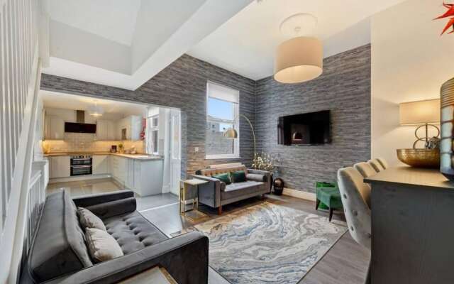 Host Apartments The Kensington Townhouse