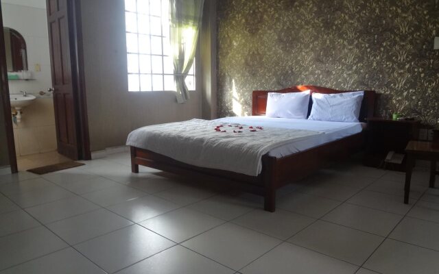 Hoang Ha Hotel Tan Son