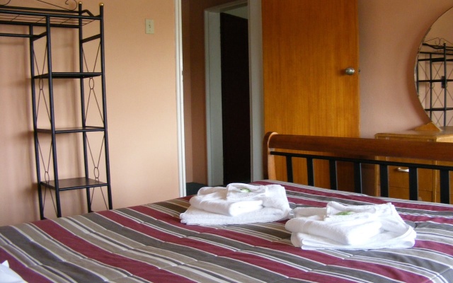 Hotel Illawong Evans Head – Guest Rooms – Evans Head