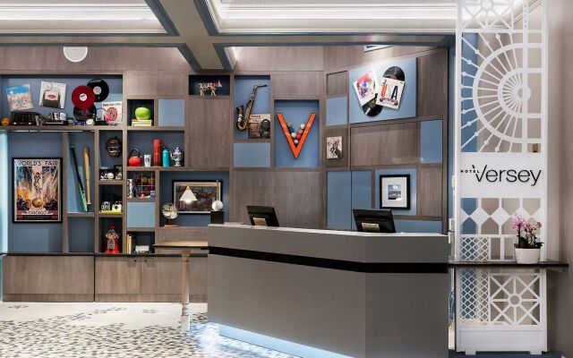 Hotel Versey