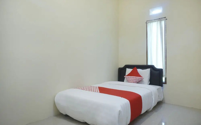 Mahameru Residence by OYO Rooms