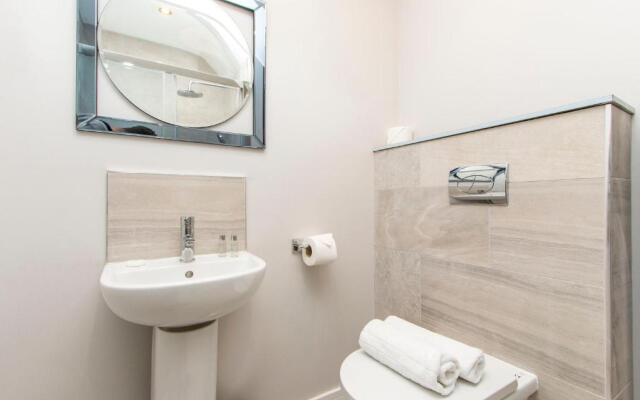 Coldharbour Suites
