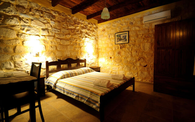 Ville du Soleil - exclusive homes with rustic charm and panoramic seaview
