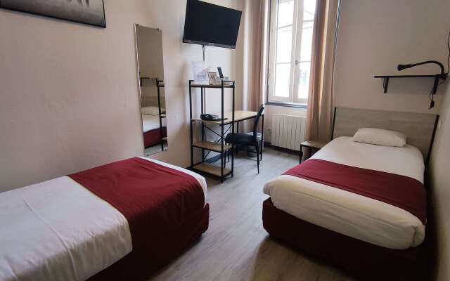 Logis Hôtel la Résidence