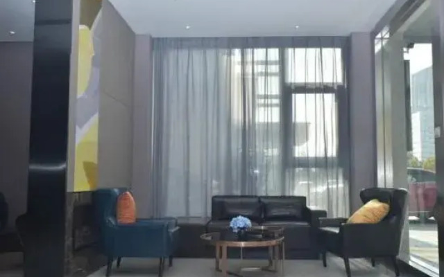 Homeinn Selected Hotel (Taicang Wanda Plaza)