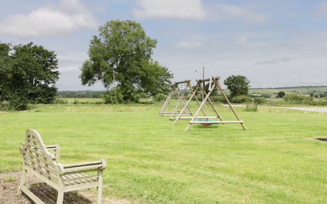 Willow Farmhouse