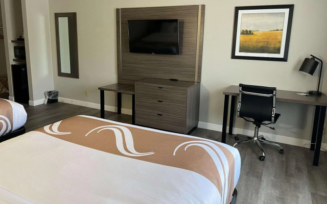 Quality Inn & Suites Red Wing