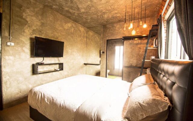Bed Loft Cafe