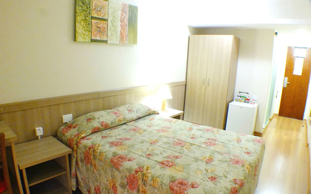 Hotel Golden Park Curitiba by Nacional Inn