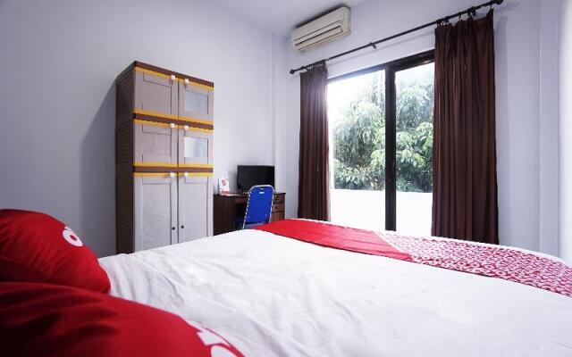 Putri Kesia Rooms