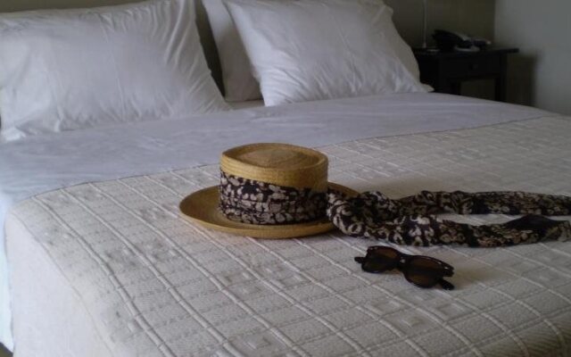 Athena Luxury