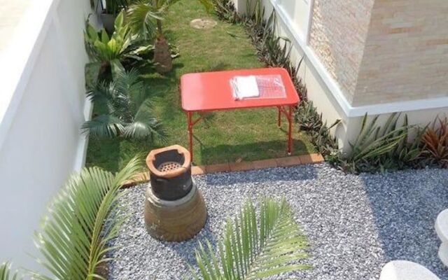 Sandy Home Sattahip