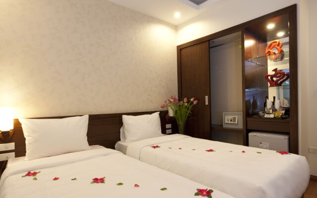 Rising Dragon Legend Hotel