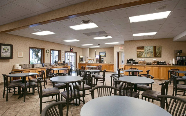 Best Western Center Pointe Inn