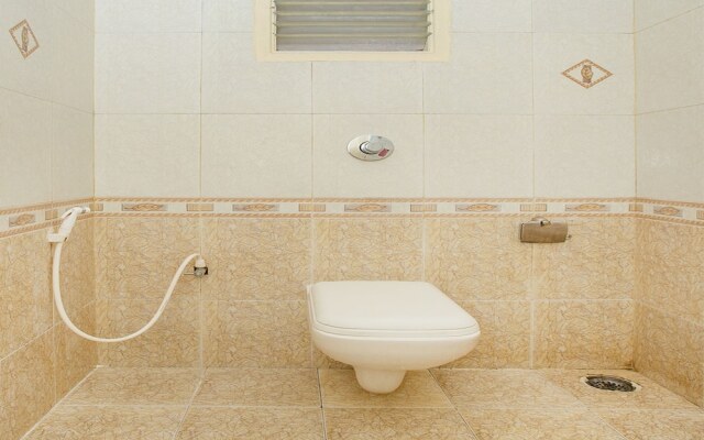 OYO 10821 Sree Balaji Residency