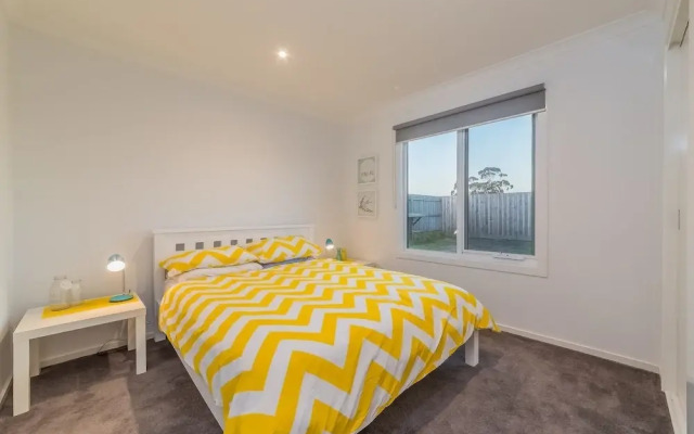 7 Boardwalk Lakeside in Cowes