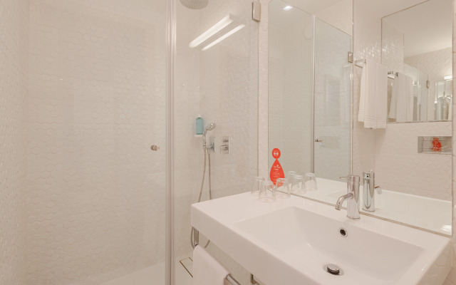 Moov Hotel Porto Centro