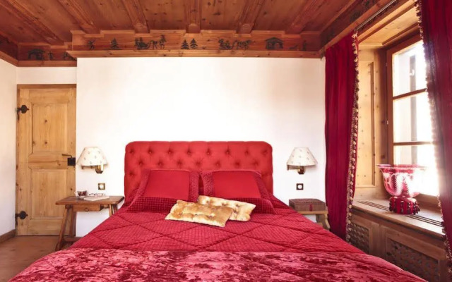 Top of the World Apartment