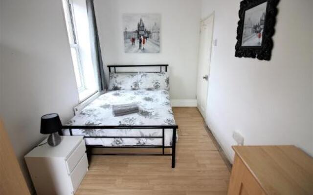 43Chicksand Guest Apartment