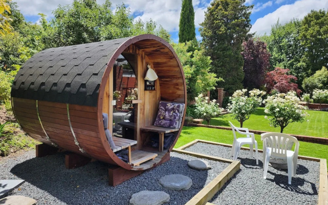 The Fern & Thistle Luxury Accommodation