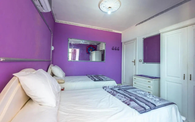 شقة فندقية مكيفة علي البحر مباشرة اغتنم الفرصة